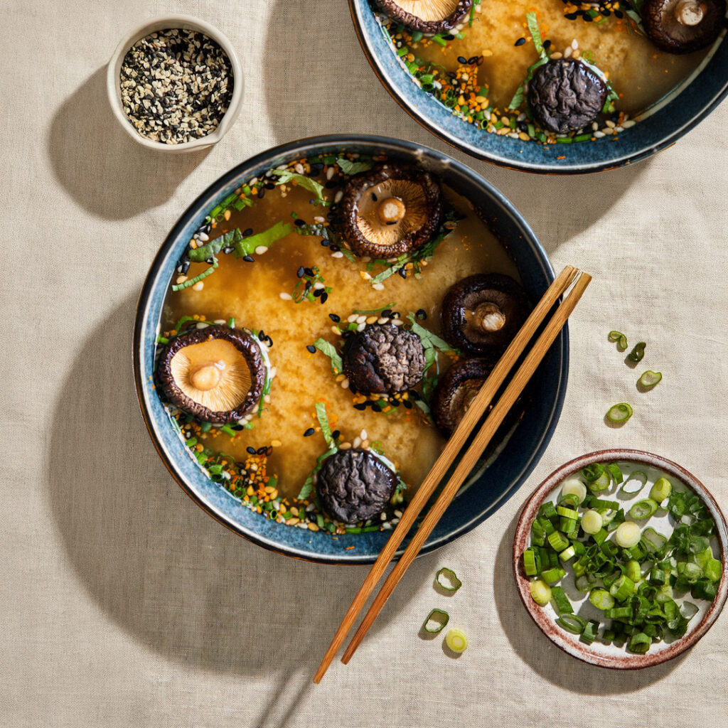 Ramens : bol de nouilles Tastyrice aux champignons, légumes frais et bouillon parfumé. - Ramen Paris - Ramen Bordeaux